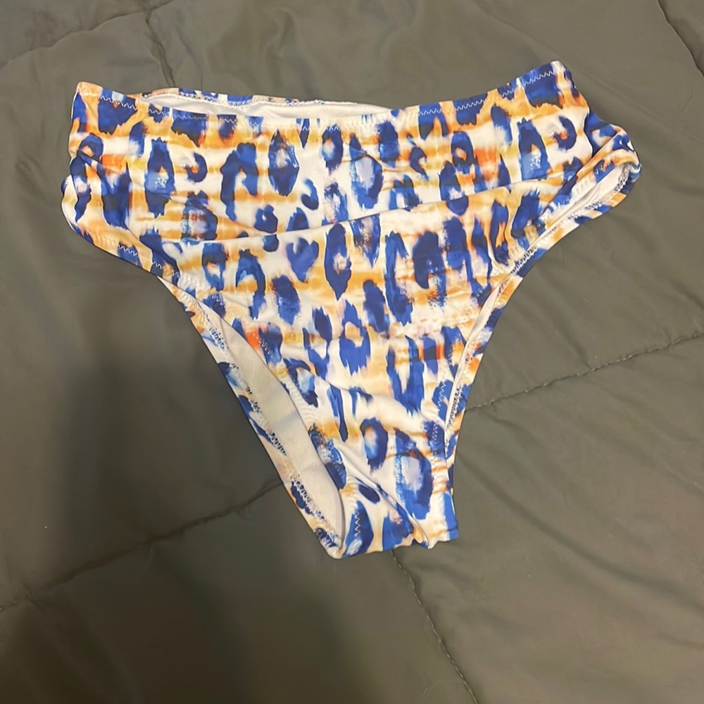 High waisted SHEIN swim bottoms